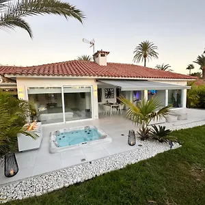  Holiday home Sun Club P65 Premium
